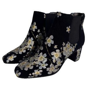 Anne‎ Klein Women’s 6.5 M Gorgia Black Floral Fabric Ankle-High Boots NWB